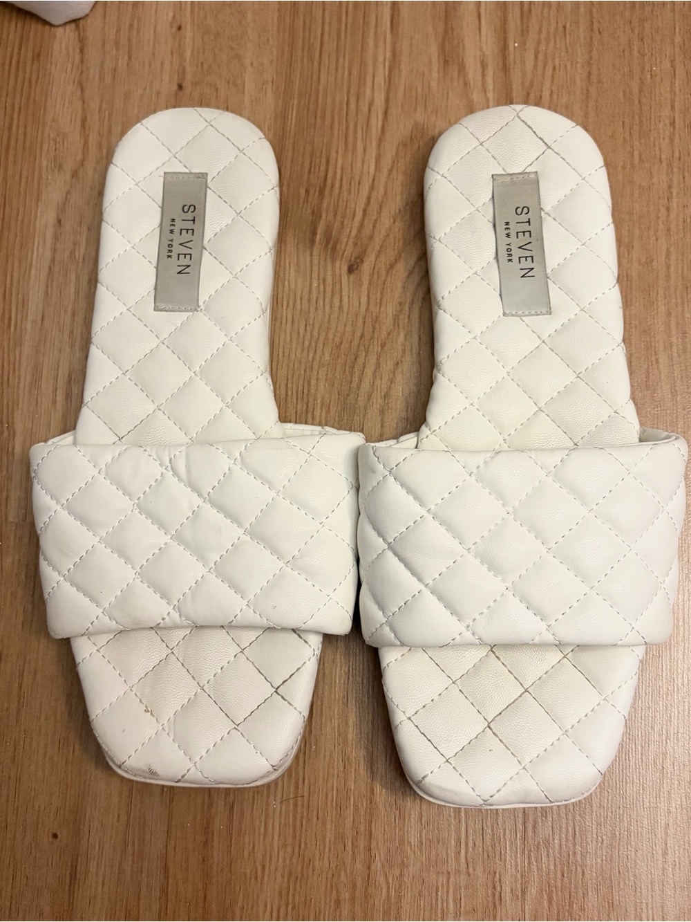 Steve Madden Quilted White Slide Sandals
